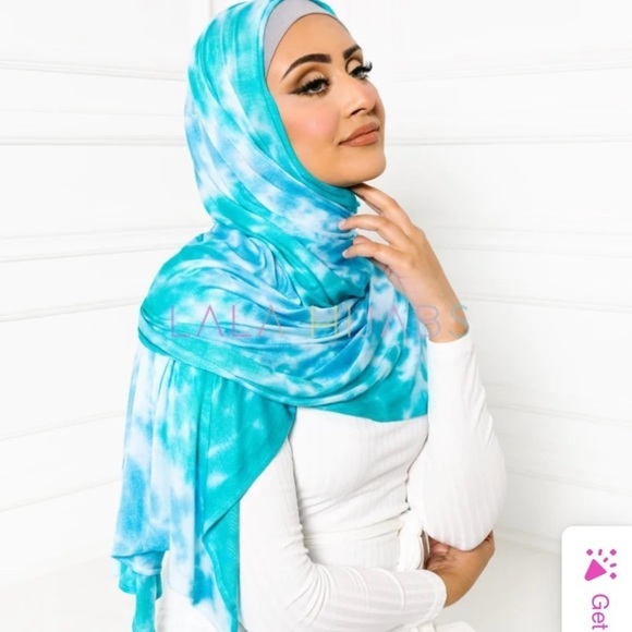Lala Hijab - Picture 2 of 5